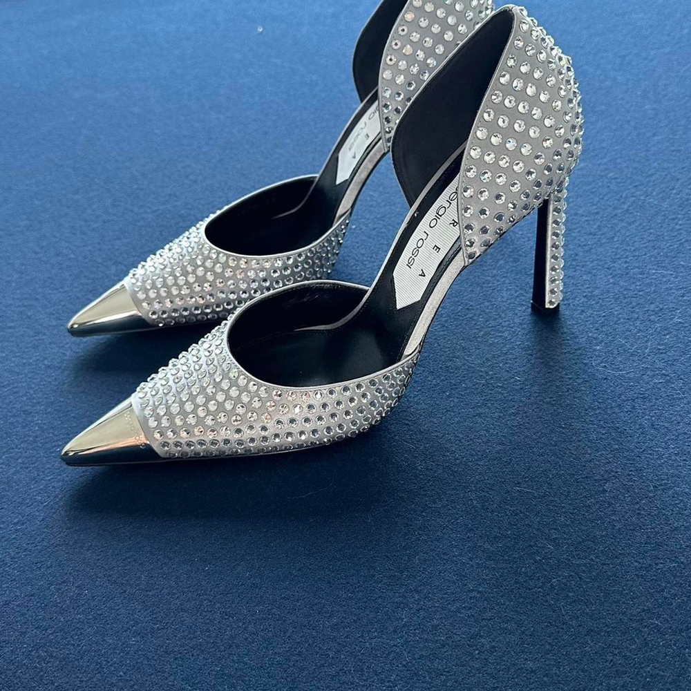 NWT Authentic - Sergio Rossi 
x Area 95mm rhinestone pumps size 39EU - Picture 4 of 13